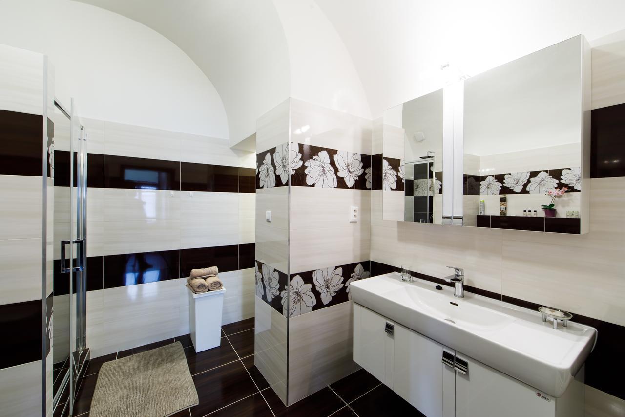 ברטיסלאבה Aplend City Apartments Na Vrsku מראה חיצוני תמונה